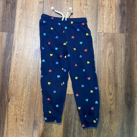 Cute Heart Joggers - 5T - Picture 7 of 8